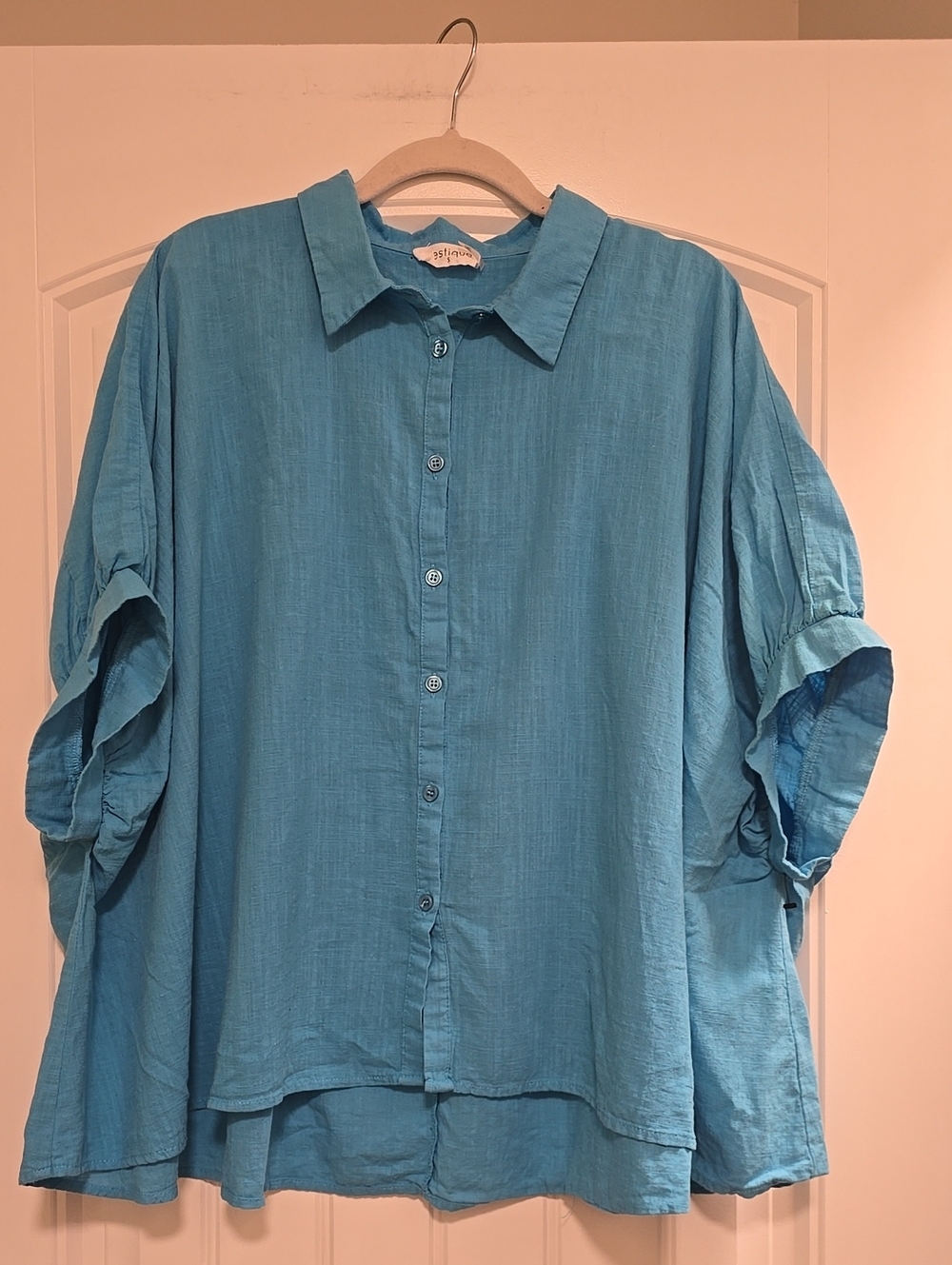 Boutique Relaxed Dolman Sleeve Turquoise Button-Front Women's Top